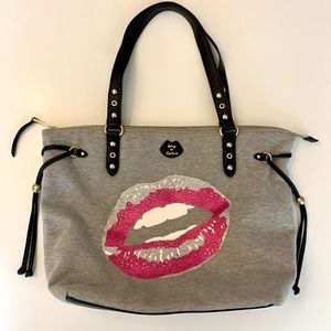 Juicy Couture kiss Tote bag